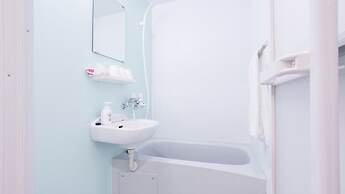Condominium Resort Naha Living Inn Asahibashi Ekimae ANNEX