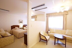 Kyu Karuizawa Hotel Otowa No Mori