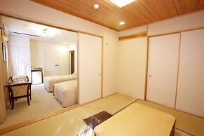 Kyu Karuizawa Hotel Otowa No Mori