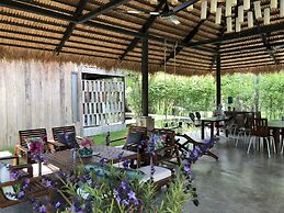 ChababaanCham Resort