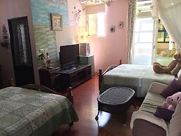 Hualien Paris Home B&B