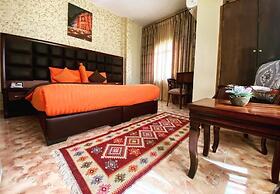 Al Anbat Midtown Hotel