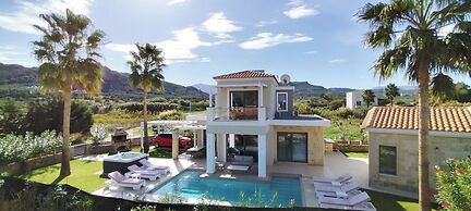 Alexandros Villa