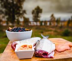 Arctic gourmet cabin