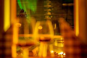 Arctic gourmet cabin