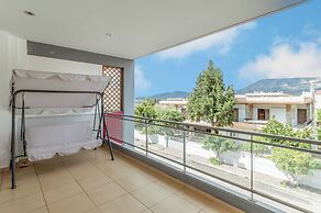 Elvita Spata Luxurious Villa