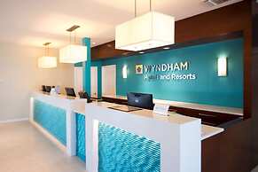 Wyndham Reef Resort - All Inclusive
