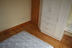 Lios Mór - 5 bed self catering house