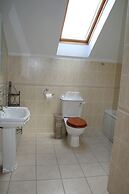 Lios Mór - 5 bed self catering house