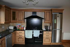 Lios Mór - 5 bed self catering house