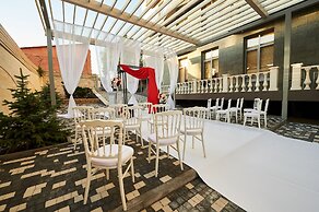 Ramada by Wyndham Rostov-on-Don Hotel and Spa