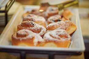 Ramada by Wyndham Rostov-on-Don Hotel and Spa