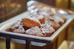 Ramada by Wyndham Rostov-on-Don Hotel and Spa