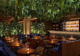 PUBLIC, an Ian Schrager hotel