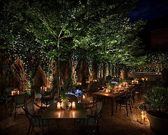 PUBLIC, an Ian Schrager hotel