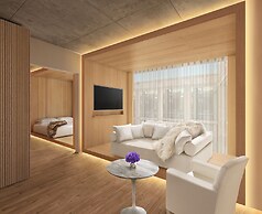 PUBLIC, an Ian Schrager hotel