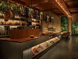 PUBLIC, an Ian Schrager hotel