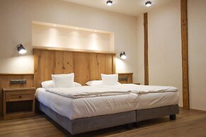 Hotel Malé Versailles