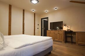 Hotel Malé Versailles