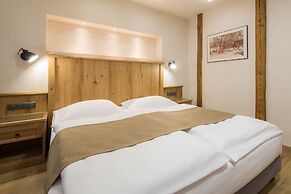 Hotel Malé Versailles