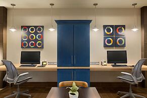 Home2 Suites by Hilton Glendale - Westgate
