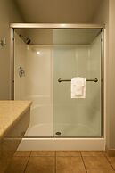 Sunnyside Inn & Suites