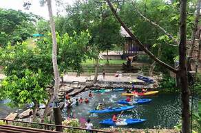 Khaoyai Kirithantip Resort