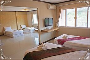 Khaoyai Kirithantip Resort