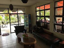 Bluewater Lodge - Hostel