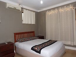 Bluewater Lodge - Hostel
