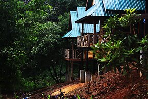 The Floral Breeze Hotel Mt.Victoria