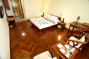 Shwe Htee Hotel