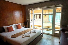 Silver Sands Beach Resort