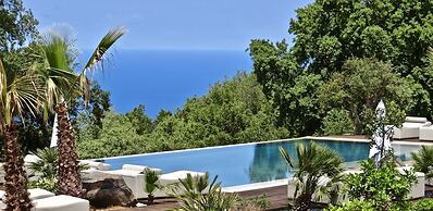 Vallegrande Nature Resorts