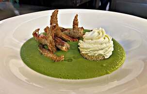 Vallegrande Nature Resorts