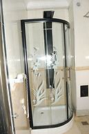 Nemax Royal Hotel