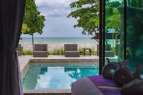 Maneetel Krabi Beachfront