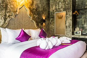 Maneetel Krabi Beachfront