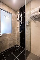 Maneetel Krabi Beachfront