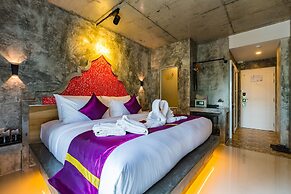 Maneetel Krabi Beachfront