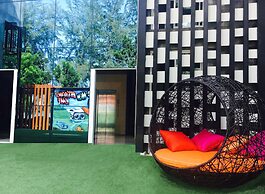 Maneetel Krabi Beachfront