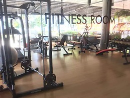 Maneetel Krabi Beachfront