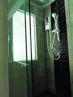 Maneetel Krabi Beachfront