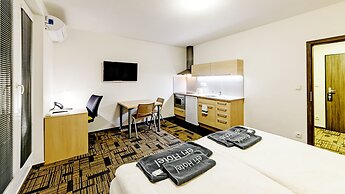 eFi Palace Hotel
