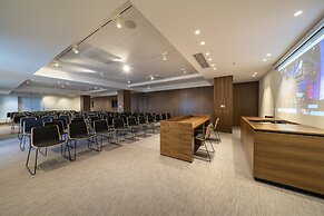 Dukley Hotel & Resort