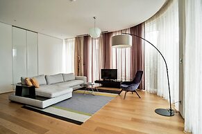 Dukley Hotel & Resort