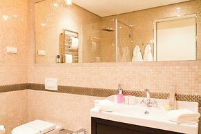 Dukley Hotel & Resort