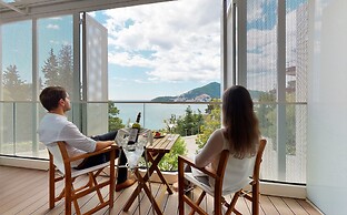 Dukley Hotel & Resort