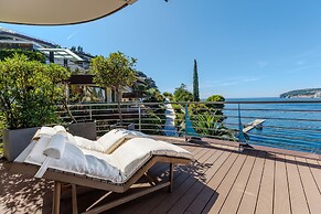 Dukley Hotel & Resort