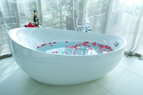 Dukley Hotel & Resort